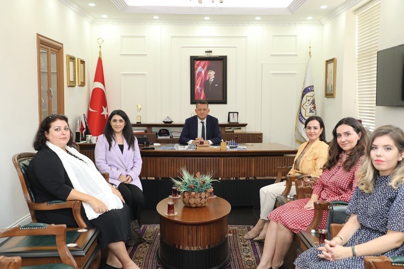 ALKÜKAM Yönetim Kurulu Olarak Alanya Kaymakamımız Sn. Dr. Fatih ÜRKMEZER'i ziyaret ettik. ALKÜKAM Yönetim Kurulu Olarak Alanya Kaymakamımız Sn. Dr. Fatih ÜRKMEZER'i ziyaret ettik.