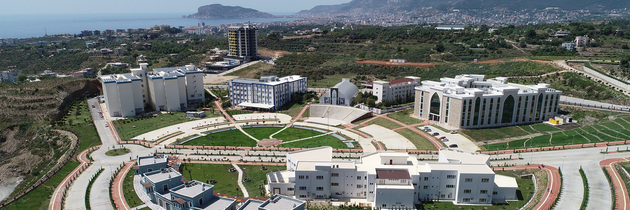 Bilim ile iç içe bir kampüs, sizleri bekliyor! 